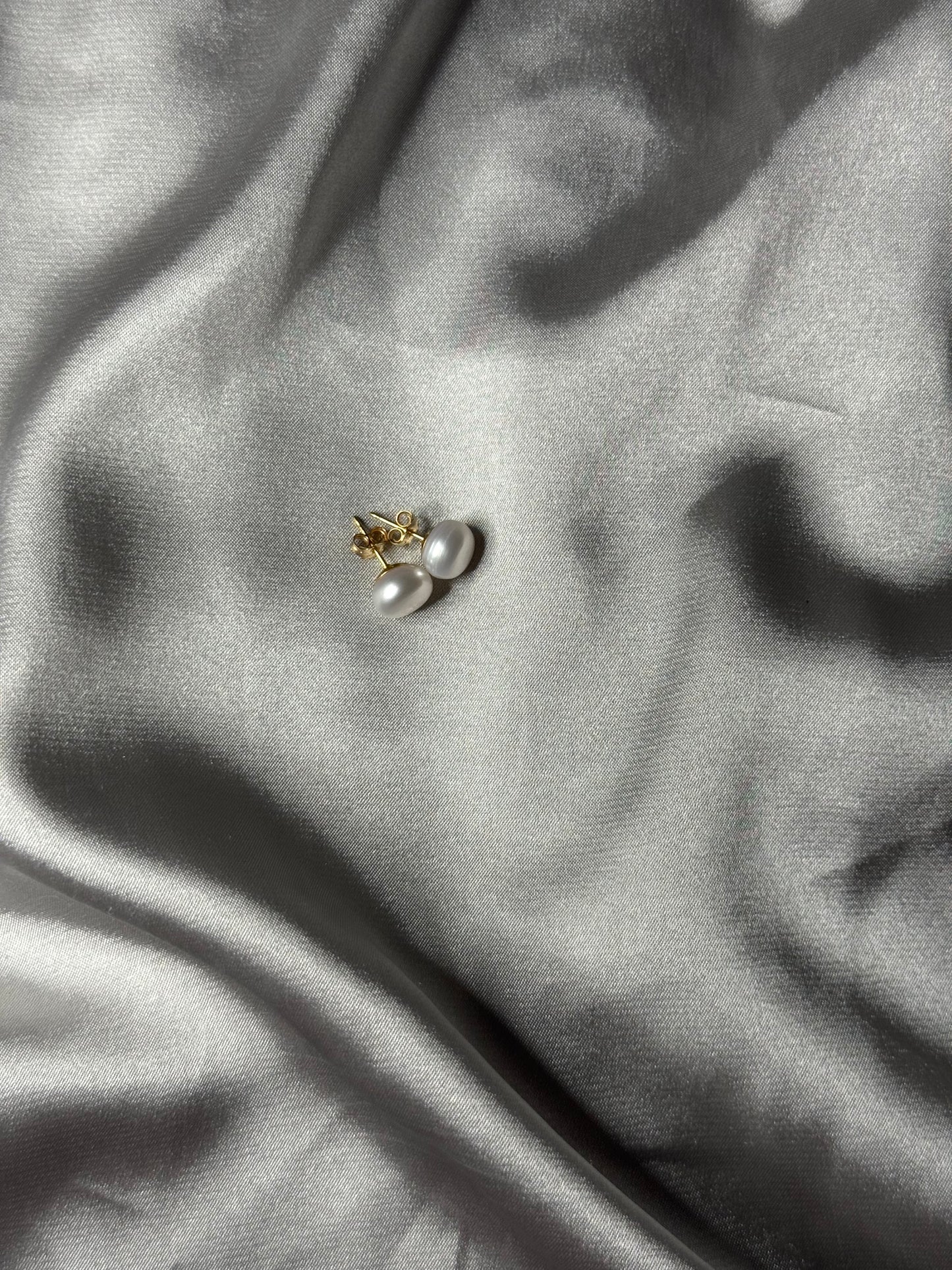 White Button Pearl Earrings