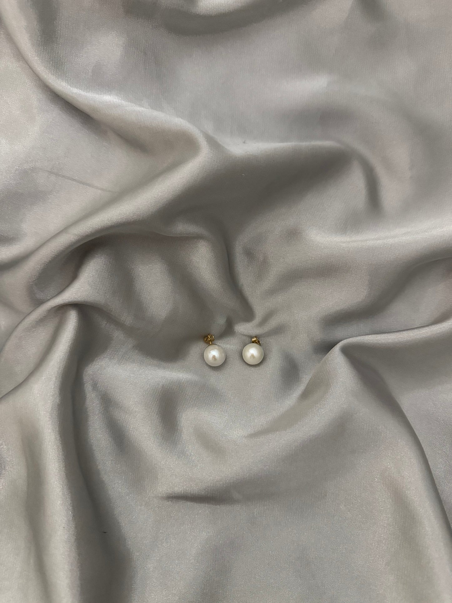 Classic Round Pearl Earrings