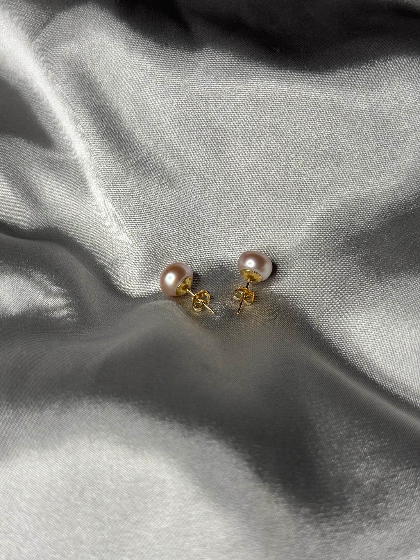 Rose Button Pearl Earrings