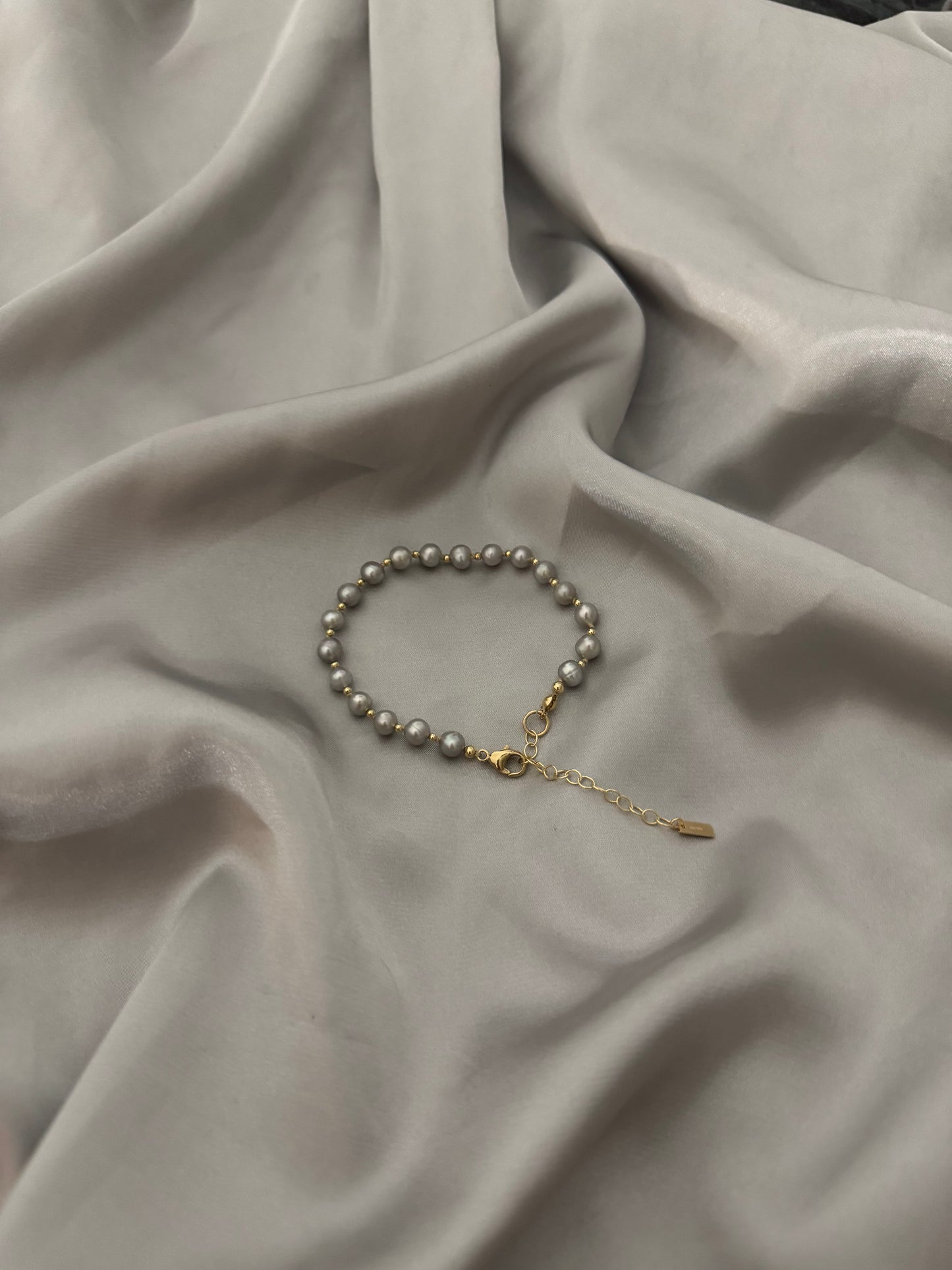 Mist Pearl Bracelet
