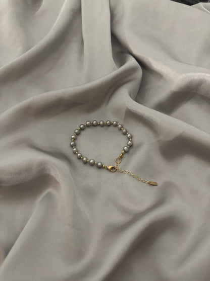 Mist Pearl Bracelet