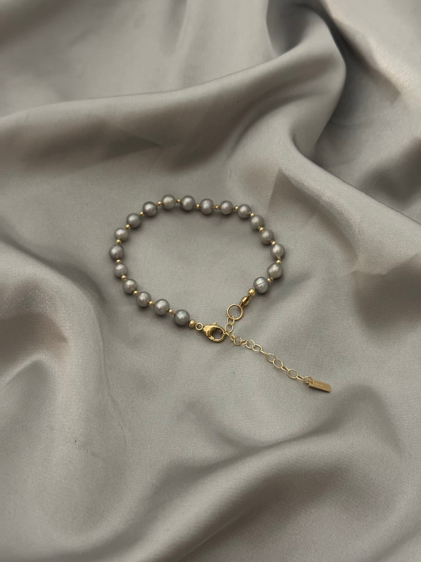 Mist Pearl Bracelet