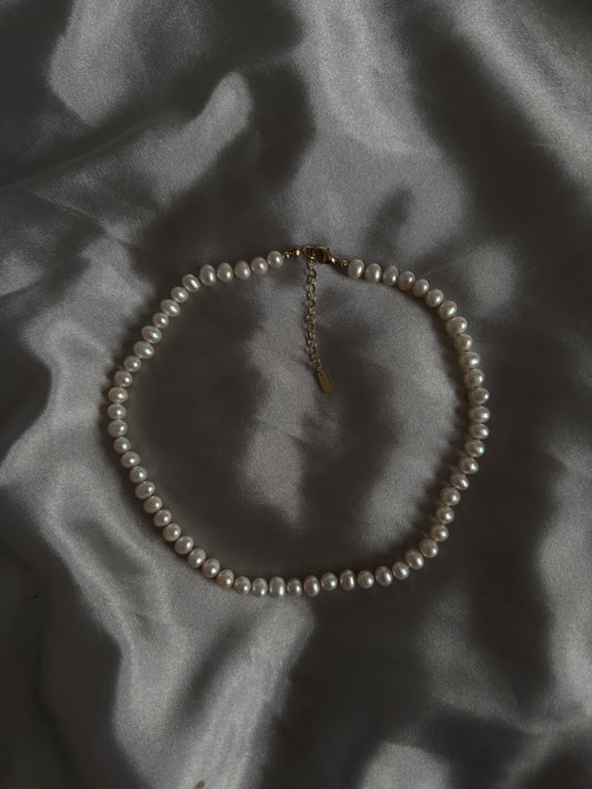 Classic Pearl Necklace